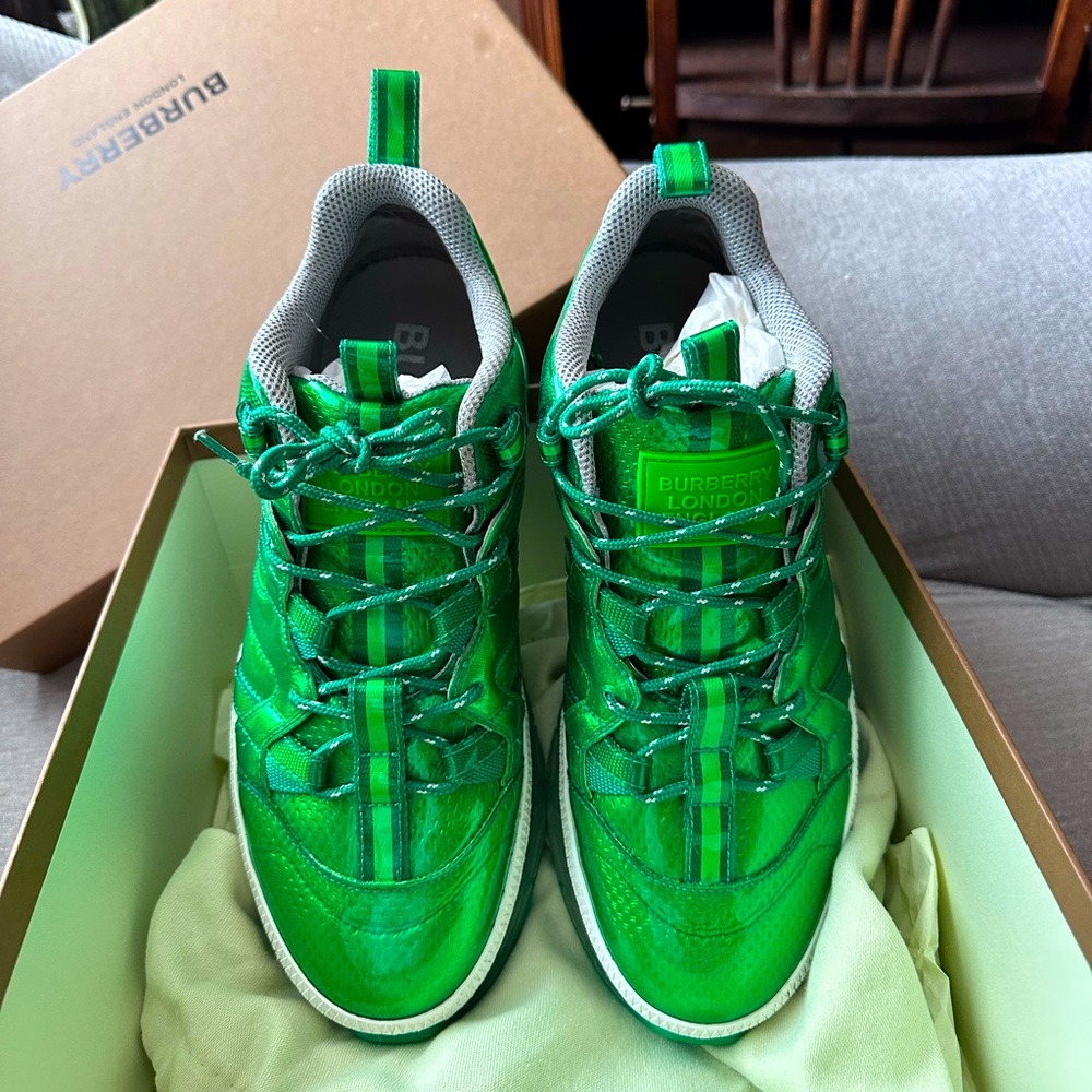 Burberry Men's Arthur size 40